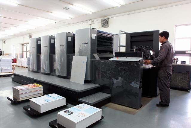 間-海德堡SM74四開(kāi)四色印刷